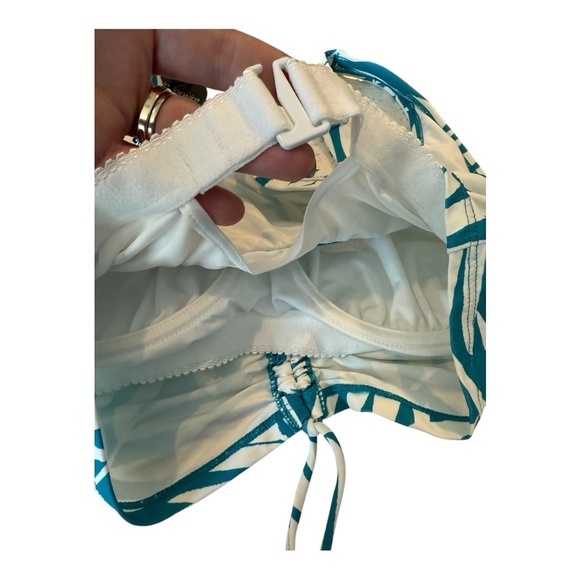 Coco Reef Elevate Bra Sized Shirred Underwire Bikini Top Royal Palm
Style U43461 - Picture 11 of 16